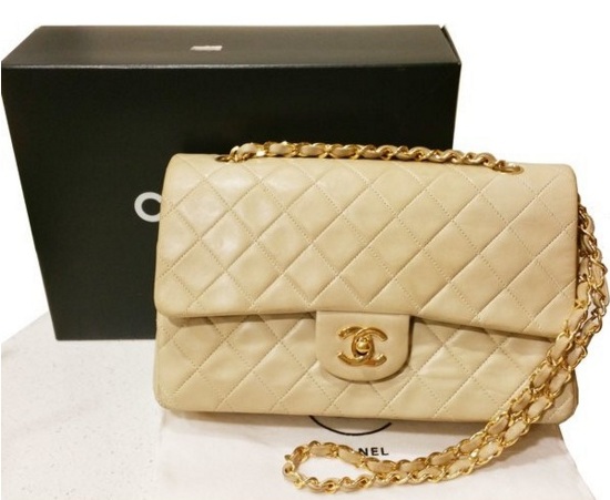 Chanel Classic Flap Medium Beige